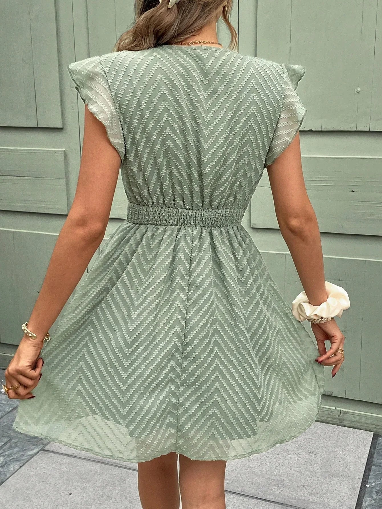 Noémie | V neck summer dress with lace trim short sleeves