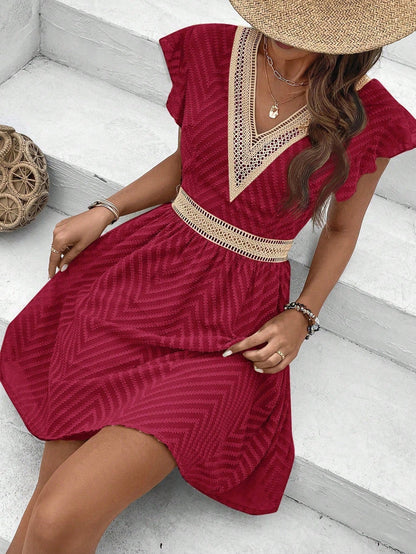 Noémie | V neck summer dress with lace trim short sleeves