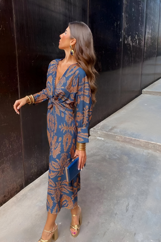 Seraphine | Midi dress with twist detail elegant floral pattern