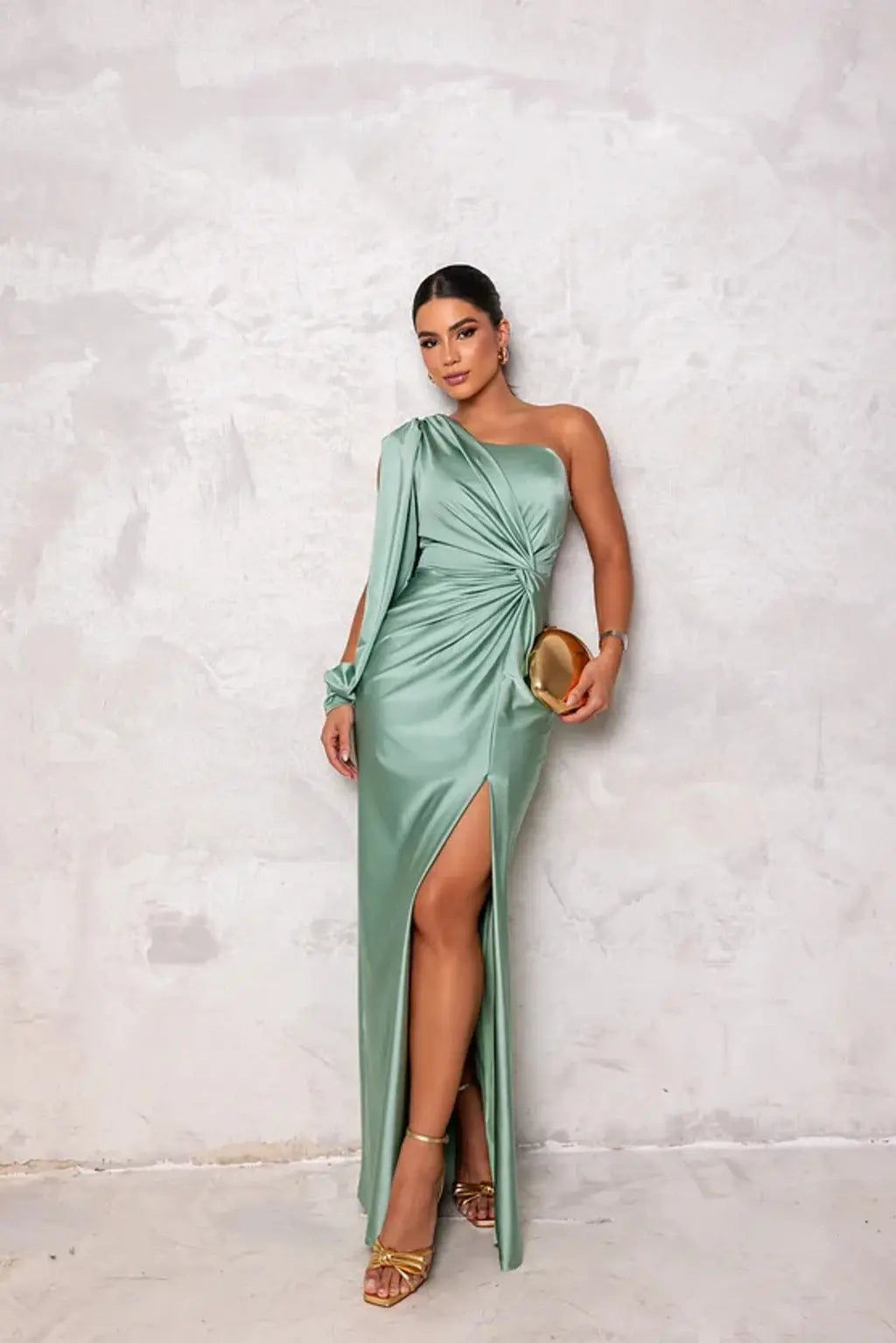 Brielle | Maxi dress with one shoulder draped slit