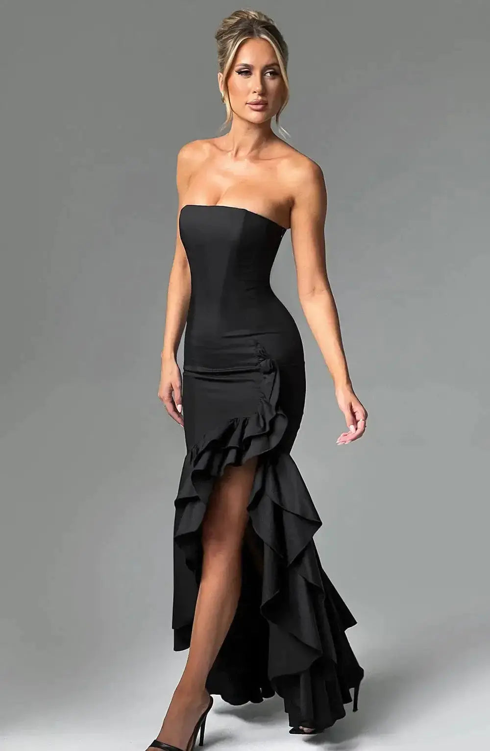 Lysandra | Strapless maxi dress with ruffle slit
